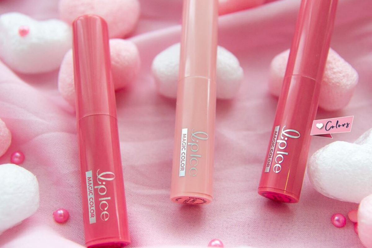 Get that natural, rosy lip look with Lip Ice Magic Colour