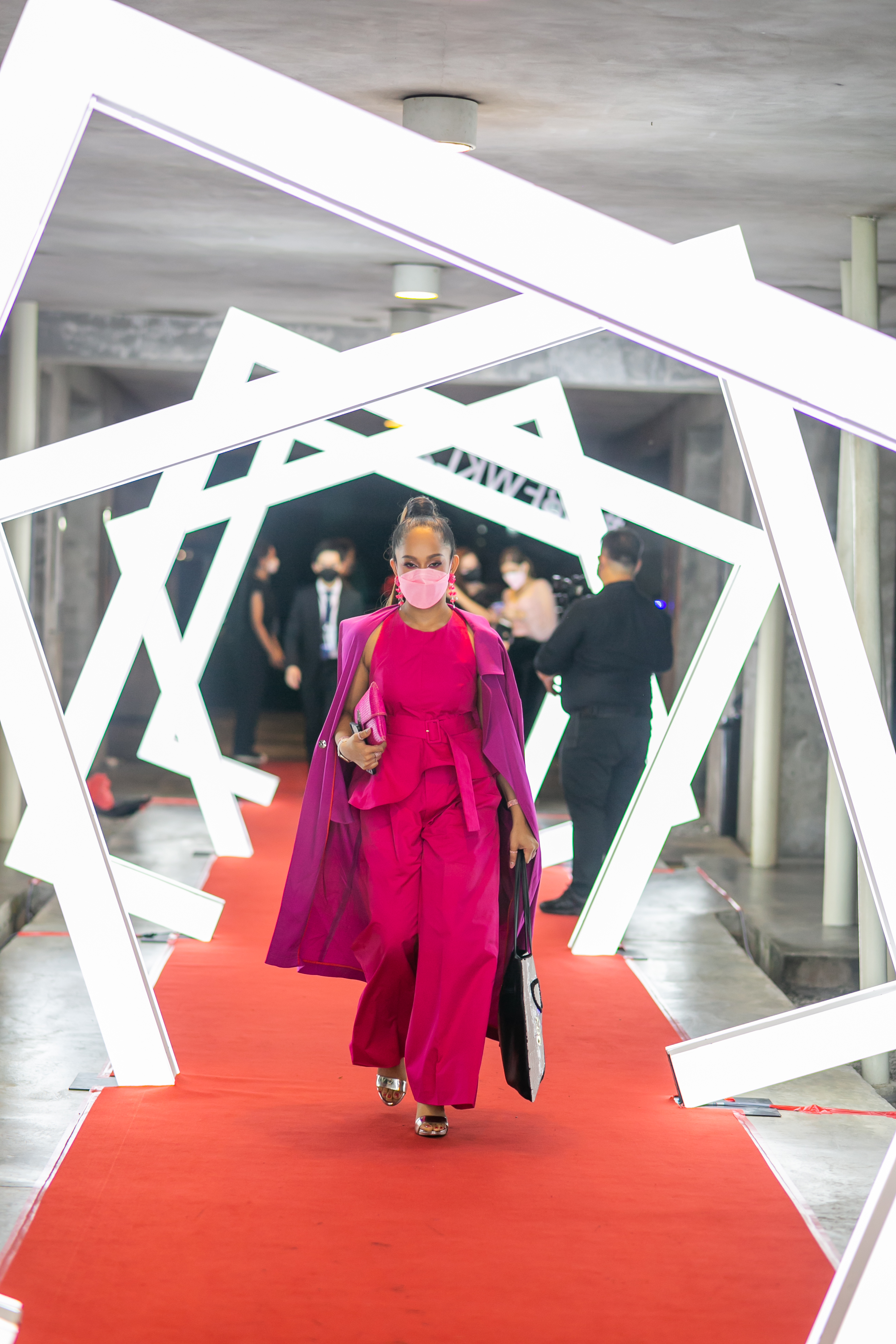 Singer Zamaera arriving at the Mercedes-Benz Fashion Week KL